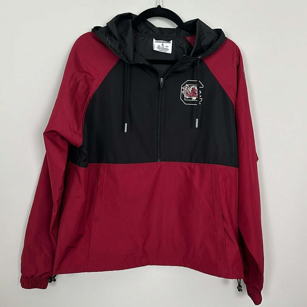 South Carolina colorblock pullover hooded jacket. Size medium. Unisex